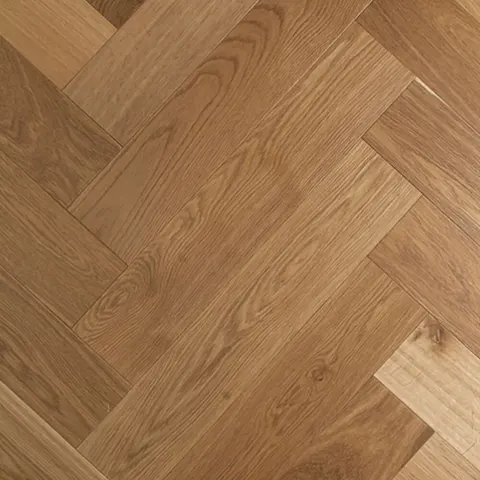 001T21681CN-H European Oak hardwood swatch