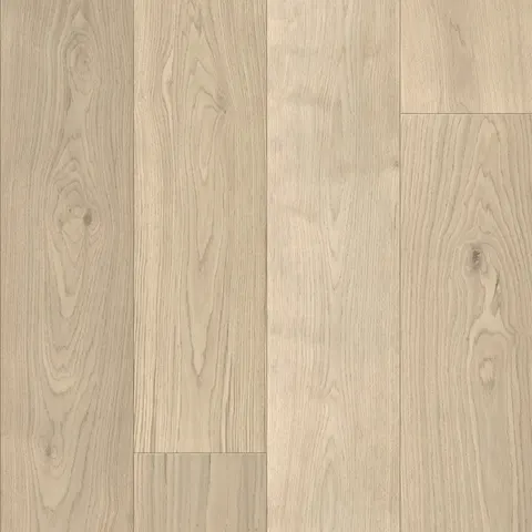 004T204103FBE European Oak hardwood swatch