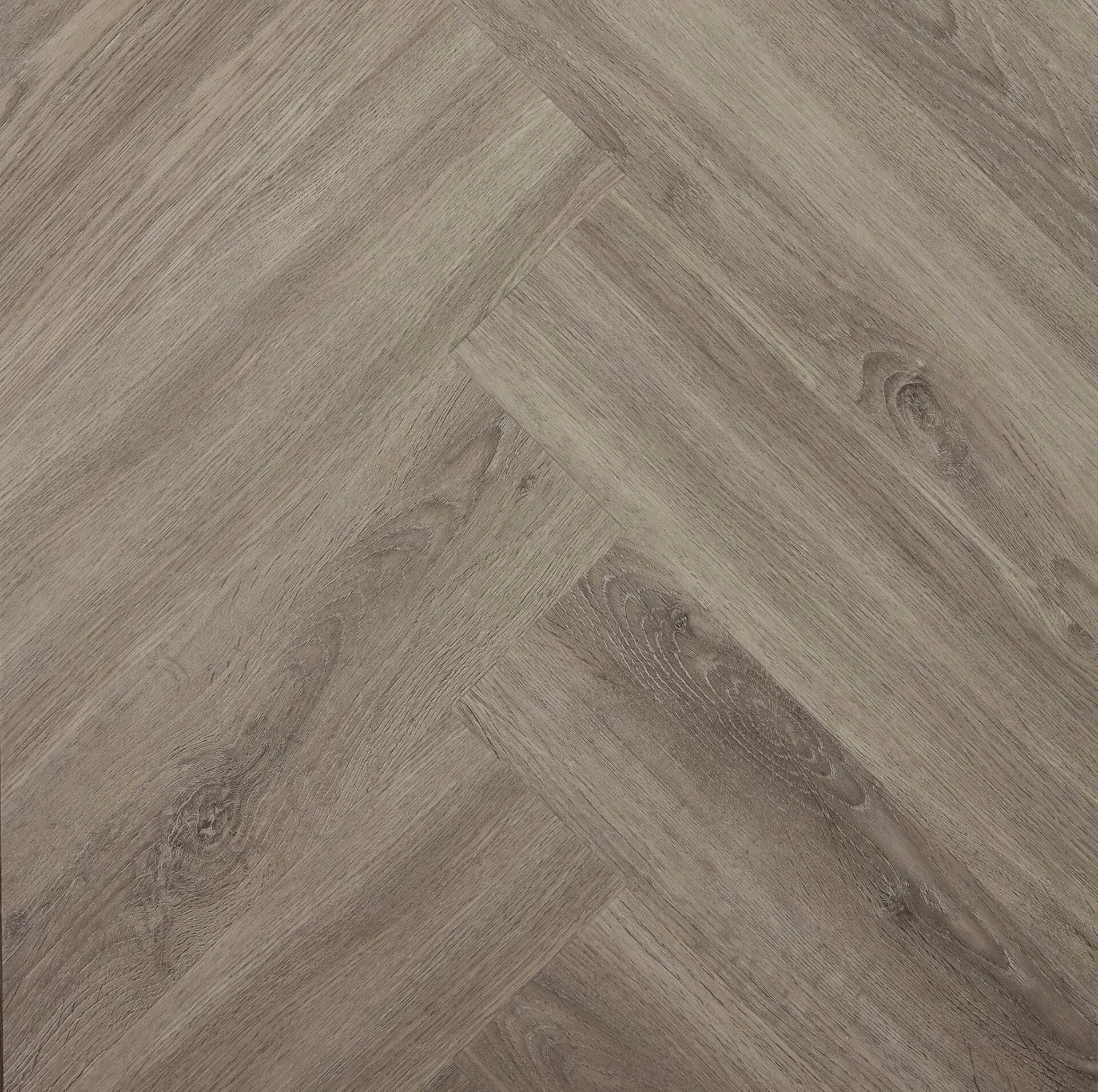 001H8209GSH Gsh swatch